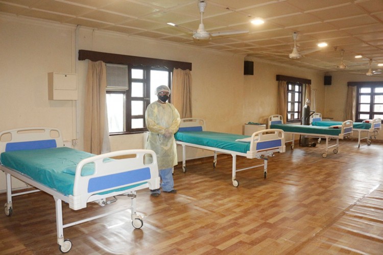 धुलिखेल अस्पतालका चिकित्सक र स्वास्थ्यकर्मी एकान्तबासमा